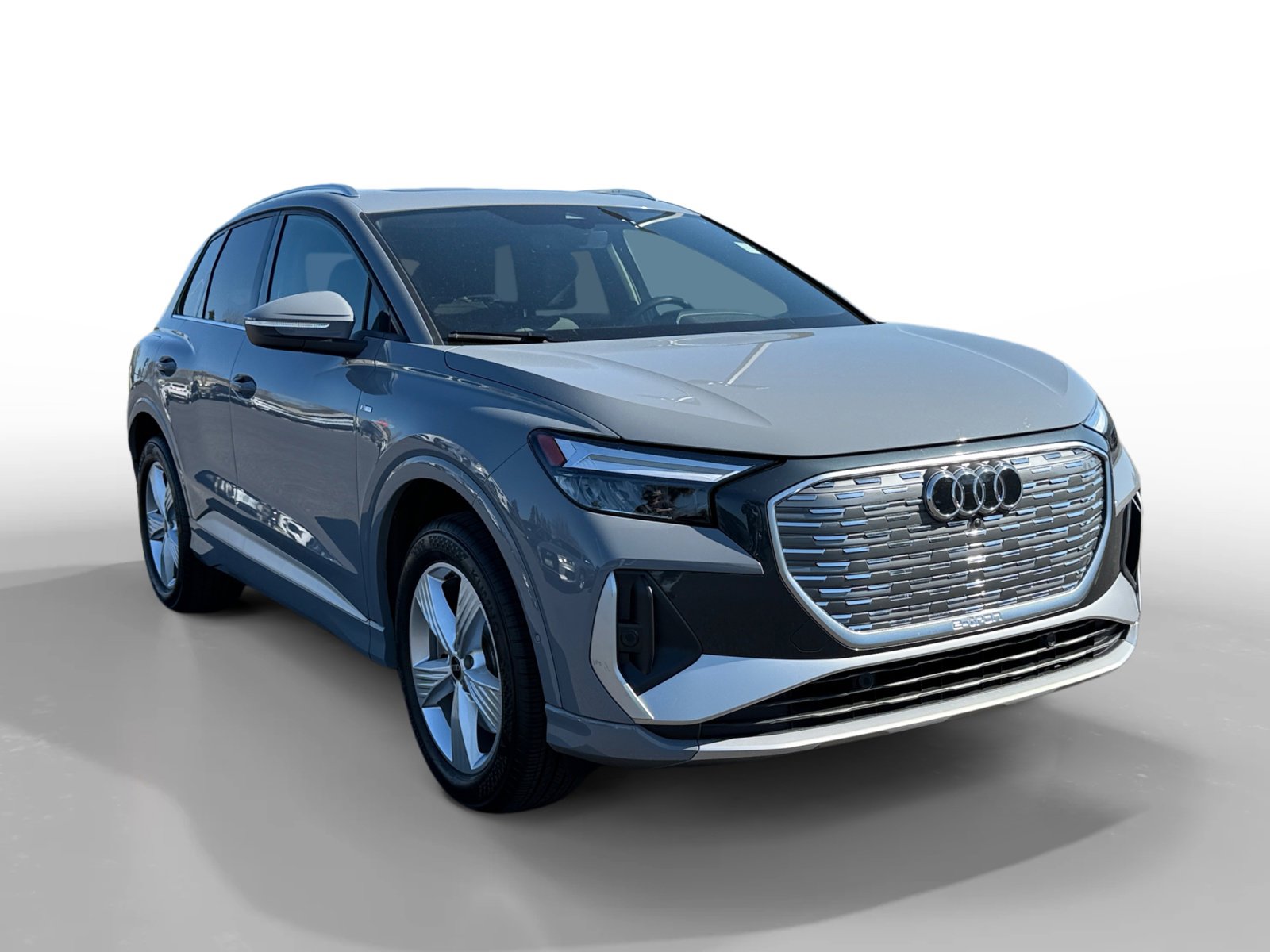 Used 2023 Audi Q4 e-tron Premium Plus w/ Premium Plus image 7