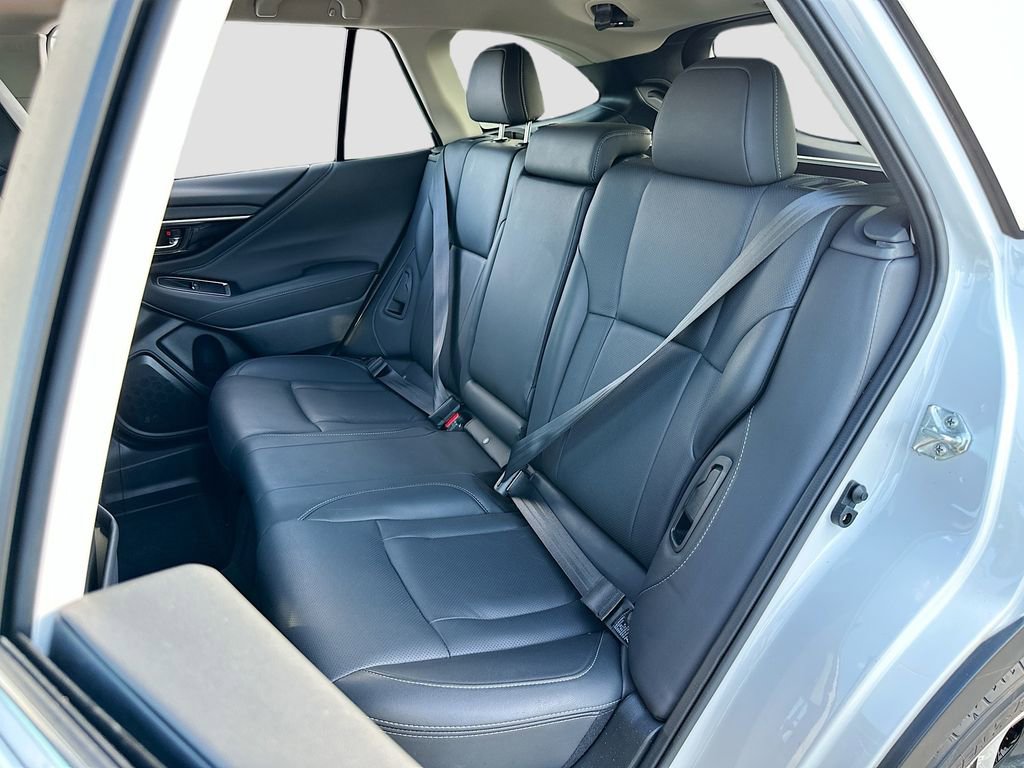 Used 2022 Subaru Outback Limited image 26