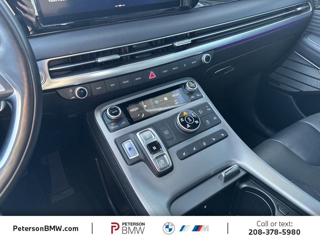 Used 2023 Hyundai Palisade Calligraphy image 32