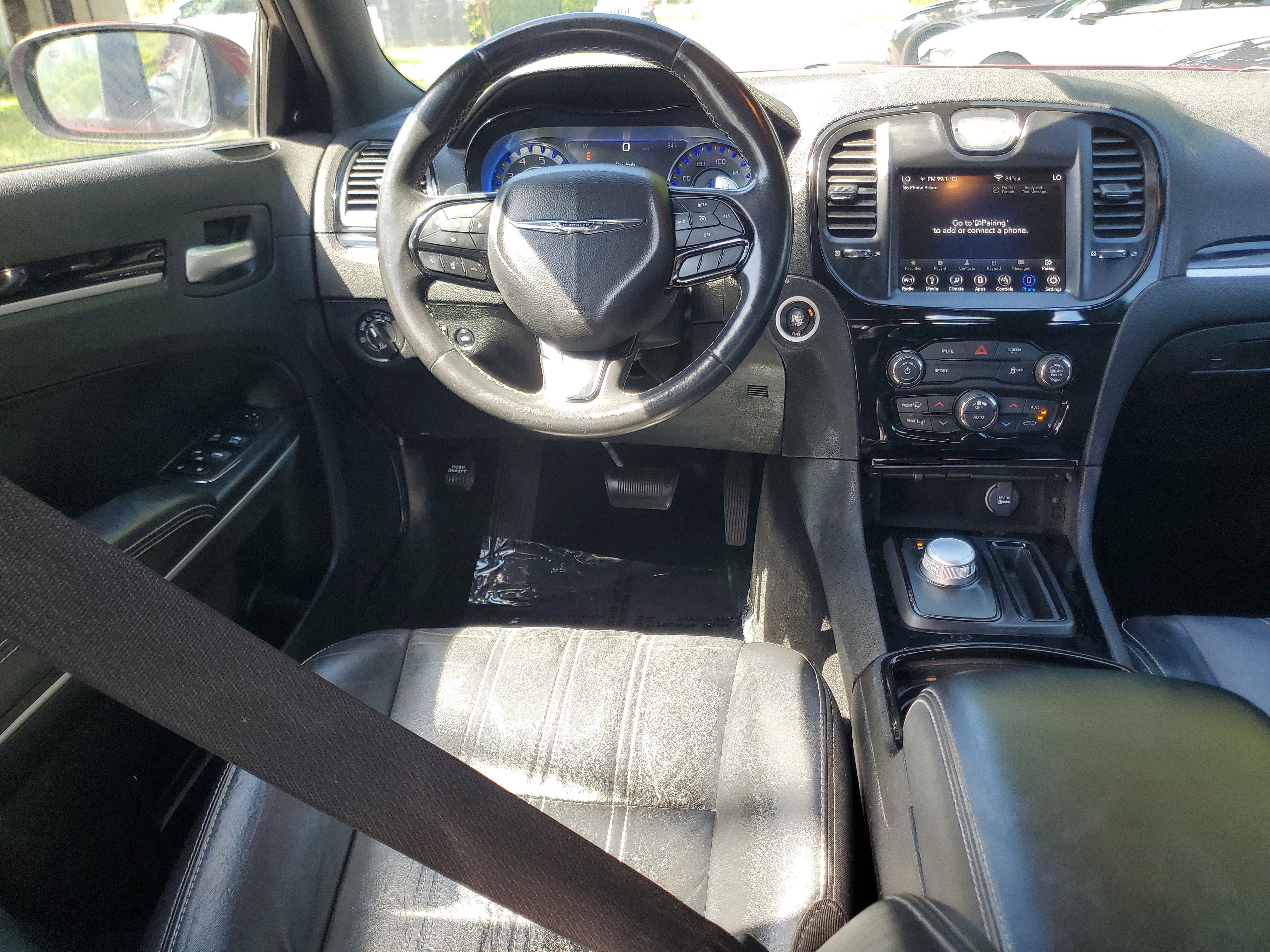 Used 2019 Chrysler 300 S image 12
