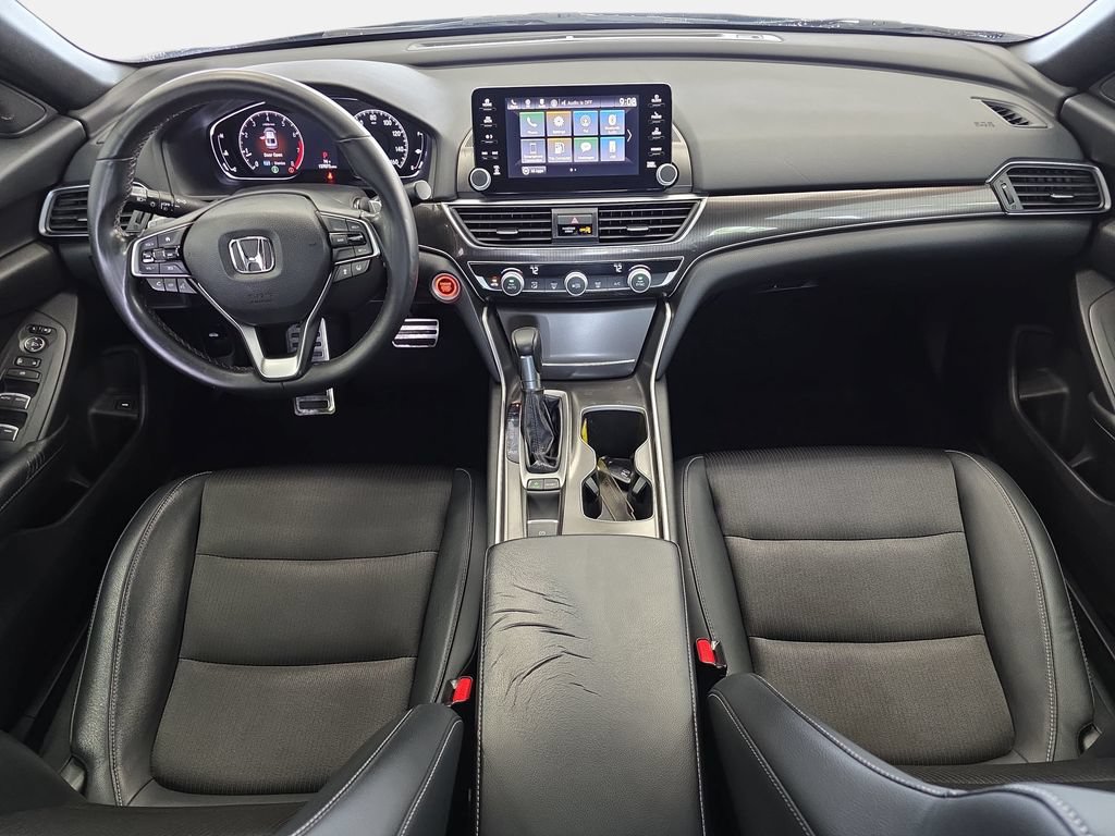 Used 2018 Honda Accord Sport image 10