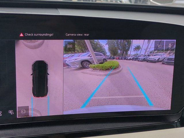 Used 2025 Audi Q6 e-tron Prestige AWD/4WD image 19