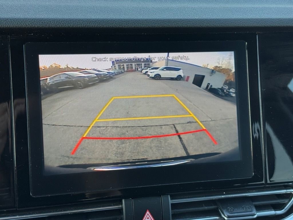 Used 2021 Kia Niro LXS image 21