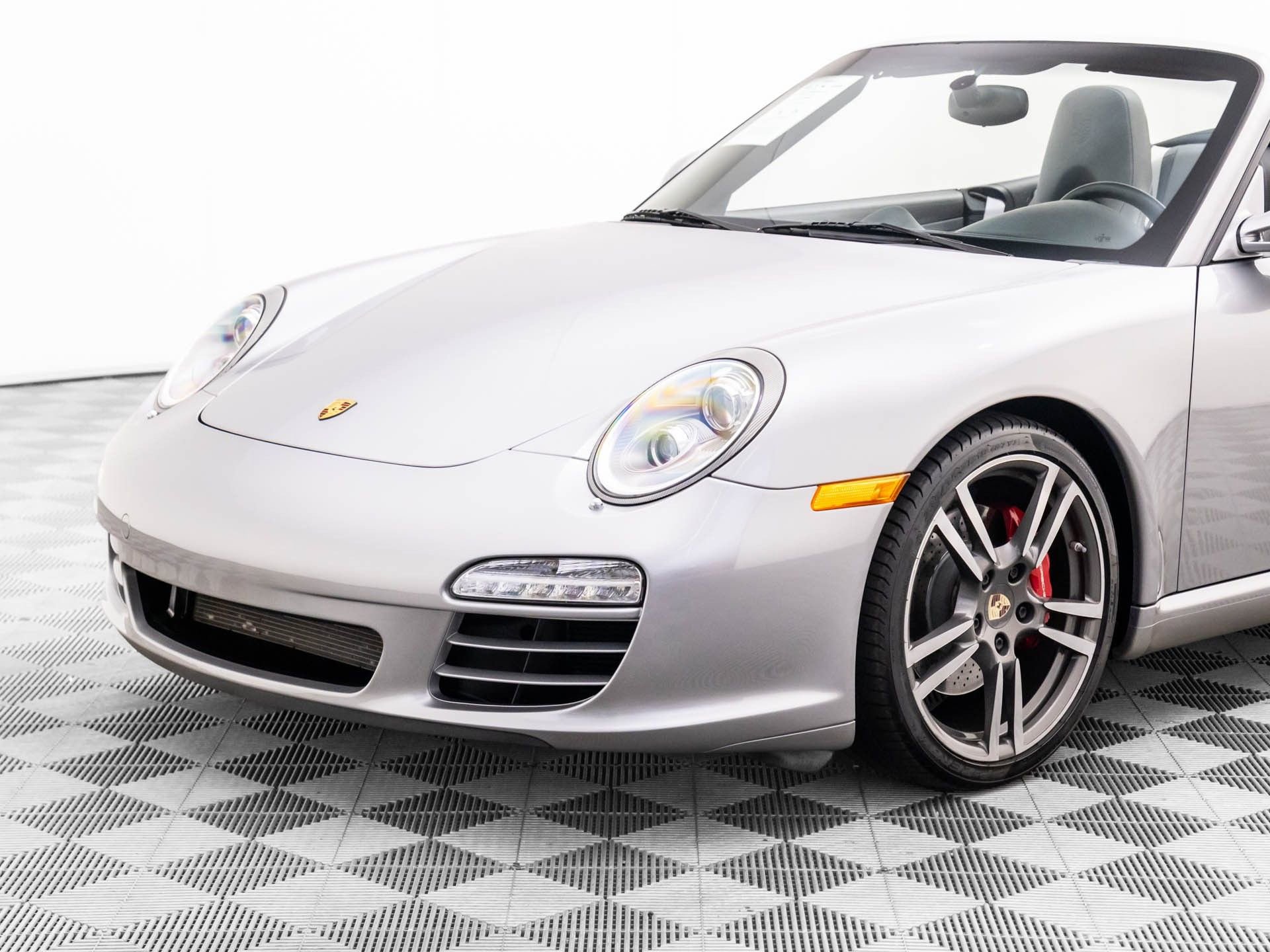 Used 2012 Porsche 911 Carrera S image 43