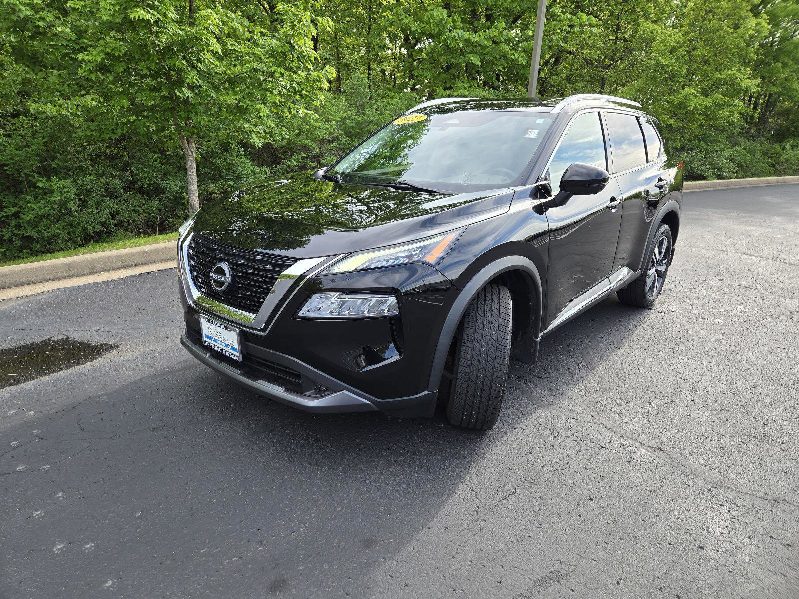 Used 2022 Nissan Rogue SL FWD image 4