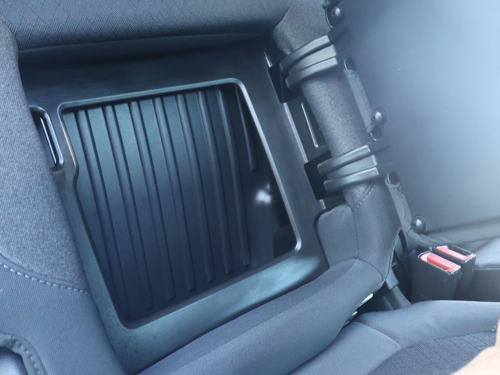 Used 2023 Chevrolet Silverado 3500 LT w/ Convenience Package AWD/4WD image 31