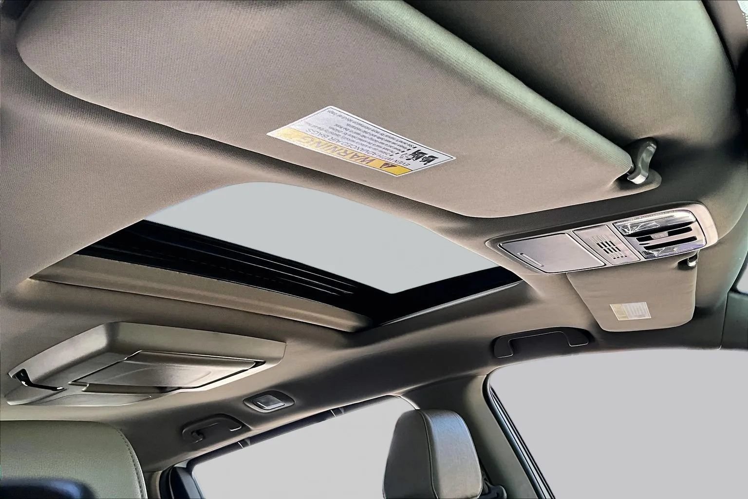 Used 2019 Honda Odyssey EX-L image 25
