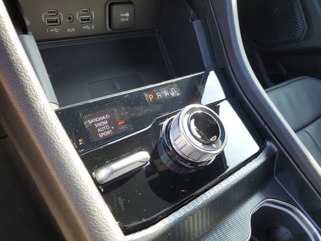 New 2025 Jeep Grand Cherokee Limited w/ Luxury Tech Group II image 13