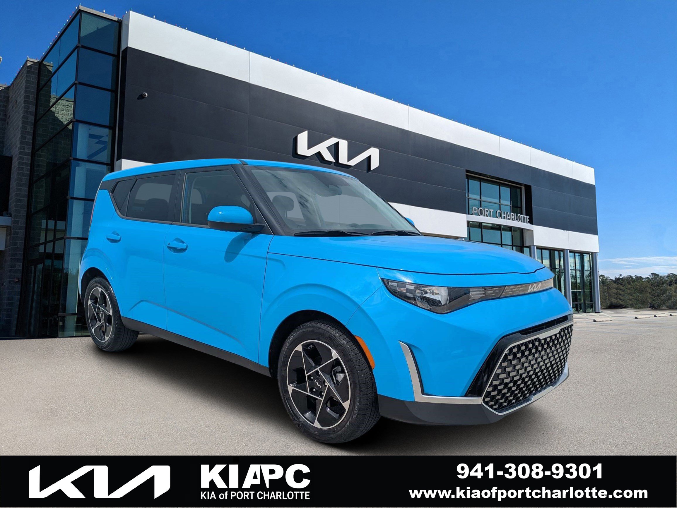 Certified 2023 Kia Soul EX FWD image 1