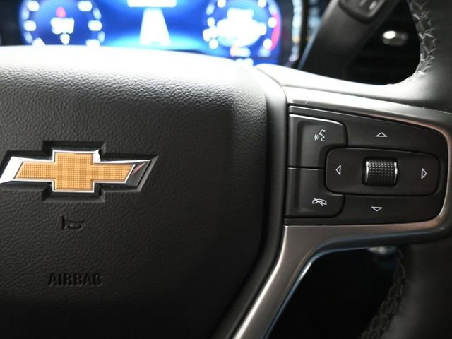 Used 2025 Chevrolet Silverado 2500 LTZ w/ LTZ Convenience Package image 29