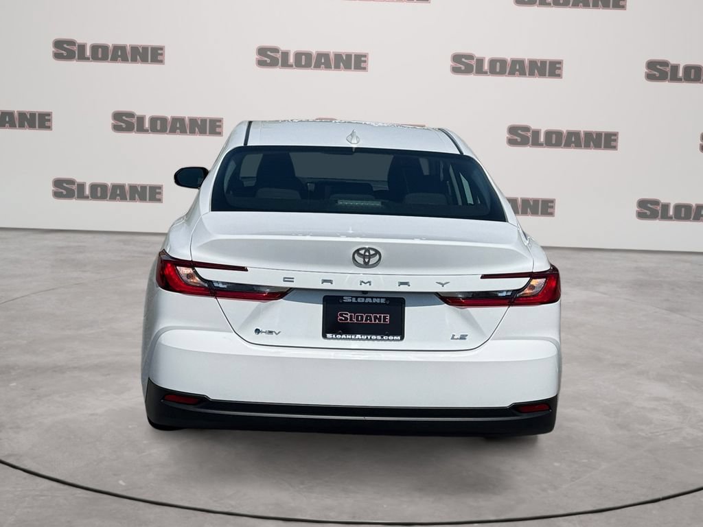 Used 2025 Toyota Camry LE FWD image 4