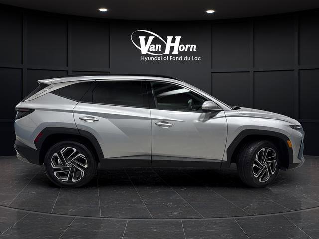 Used 2025 Hyundai Tucson Limited image 2