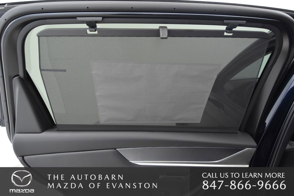 Certified 2025 MAZDA CX-90 Plug-In Hybrid w/Premium Sport image 32