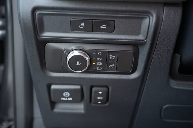 Used 2022 Ford Expedition XLT AWD/4WD image 37