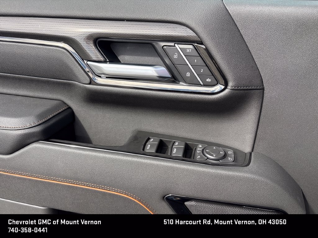 New 2026 GMC Sierra 2500 AT4 AWD/4WD image 15