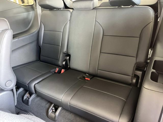 New 2026 Chevrolet Traverse LT w/ Sun and Wheel Package FWD image 19