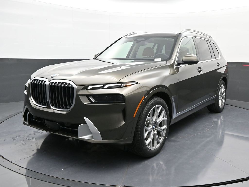New 2025 BMW X7 xDrive40i
