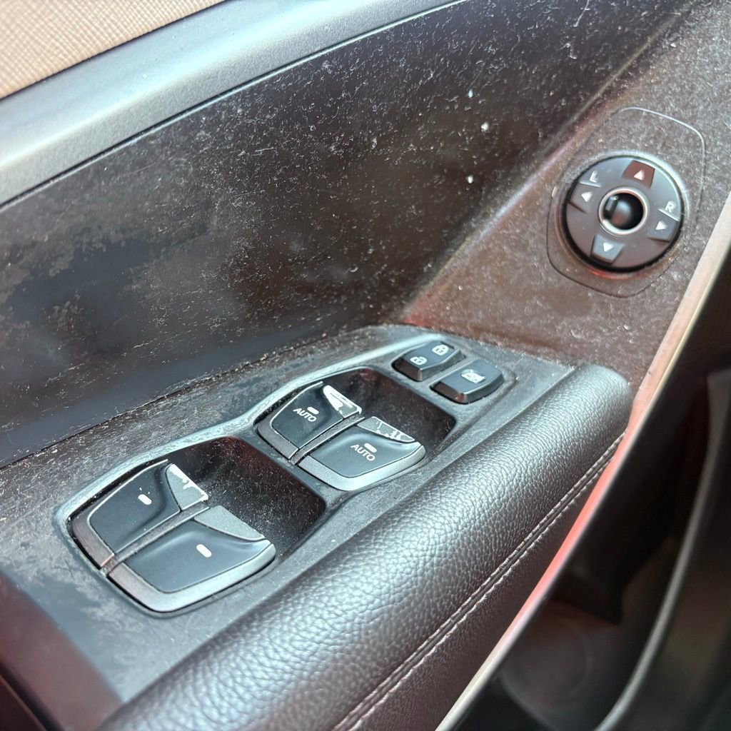 Used 2017 Hyundai Santa Fe Sport FWD image 25