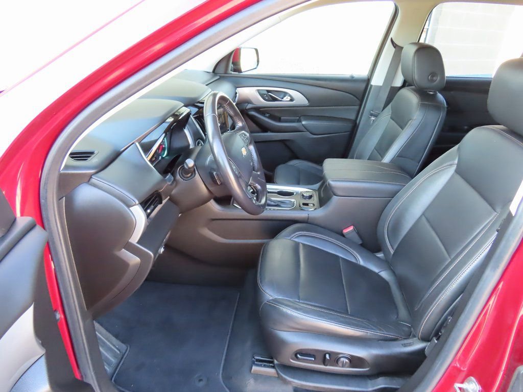 Certified 2019 Chevrolet Traverse LT w/ LT Premium Package image 25