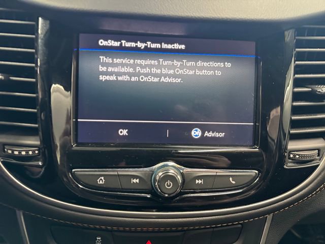 Used 2022 Chevrolet Trax LT w/ Sport Edition image 12