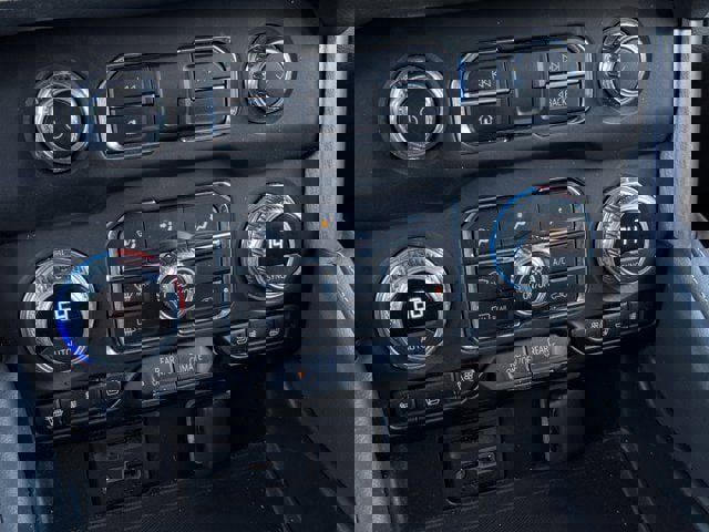 Used 2021 GMC Yukon SLT w/ SLT Premium Package image 20