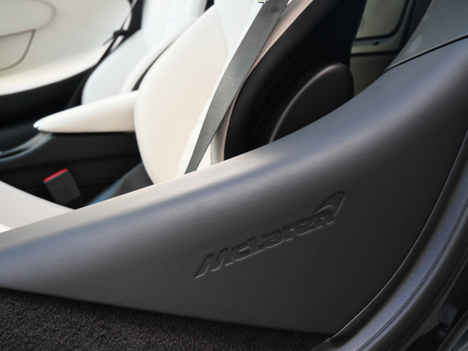 Used 2026 McLaren GTS RWD image 15