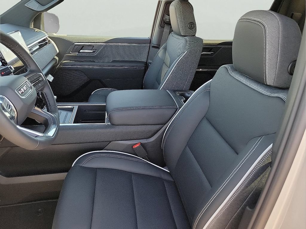 New 2026 GMC Sierra EV Elevation w/ LPO, Elevation Dark Package AWD/4WD image 14