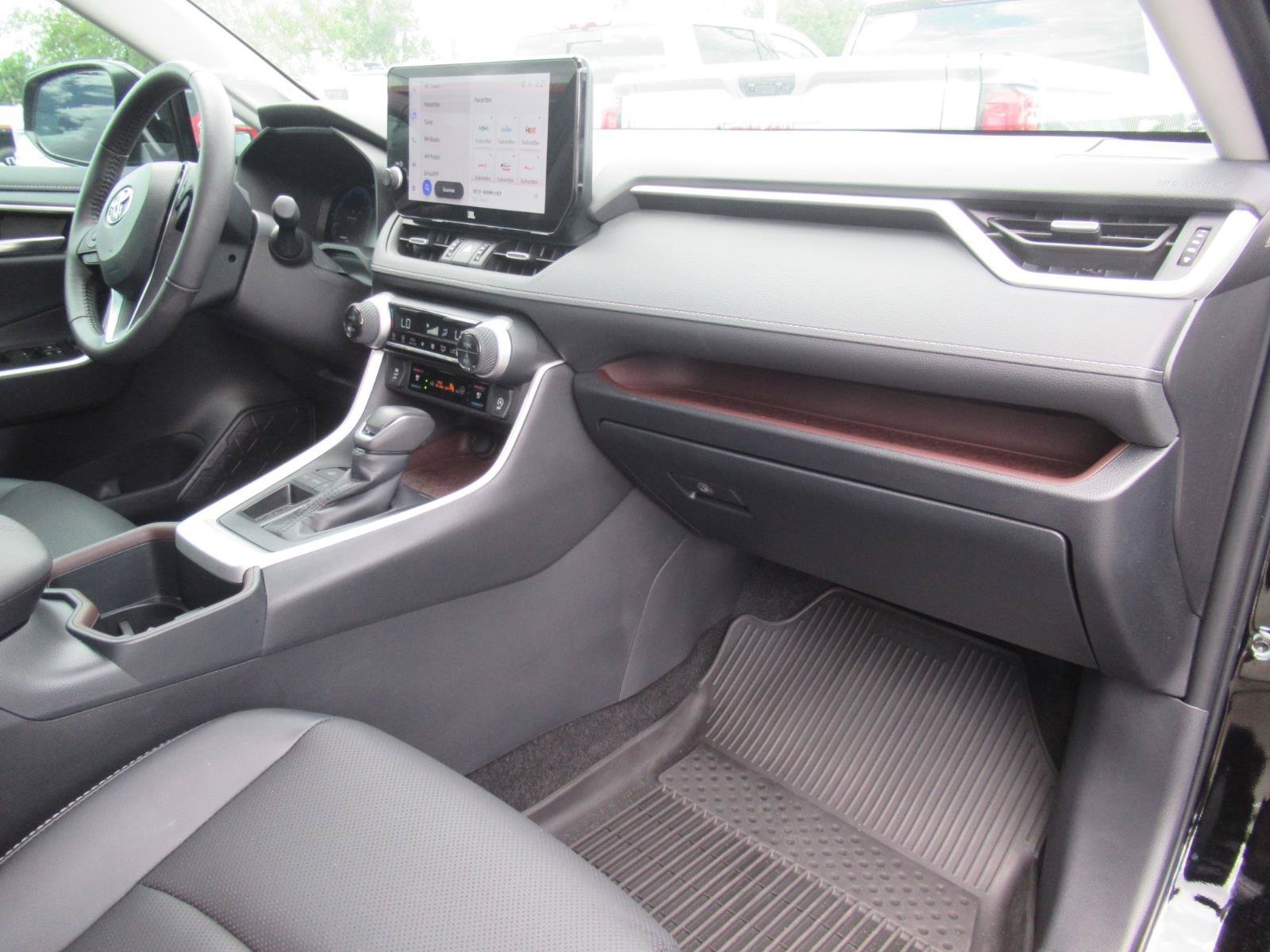 Used 2025 Toyota RAV4 Limited w/ Weather Package FWD image 11