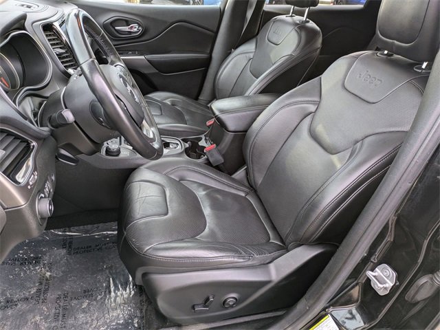 Certified 2019 Jeep Cherokee Limited w/ Luxury Group image 11