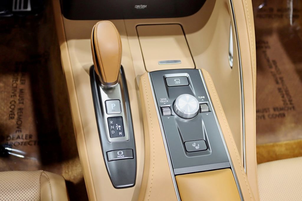 Used 2025 Lexus LC 500 Convertible w/ Touring Package RWD image 26