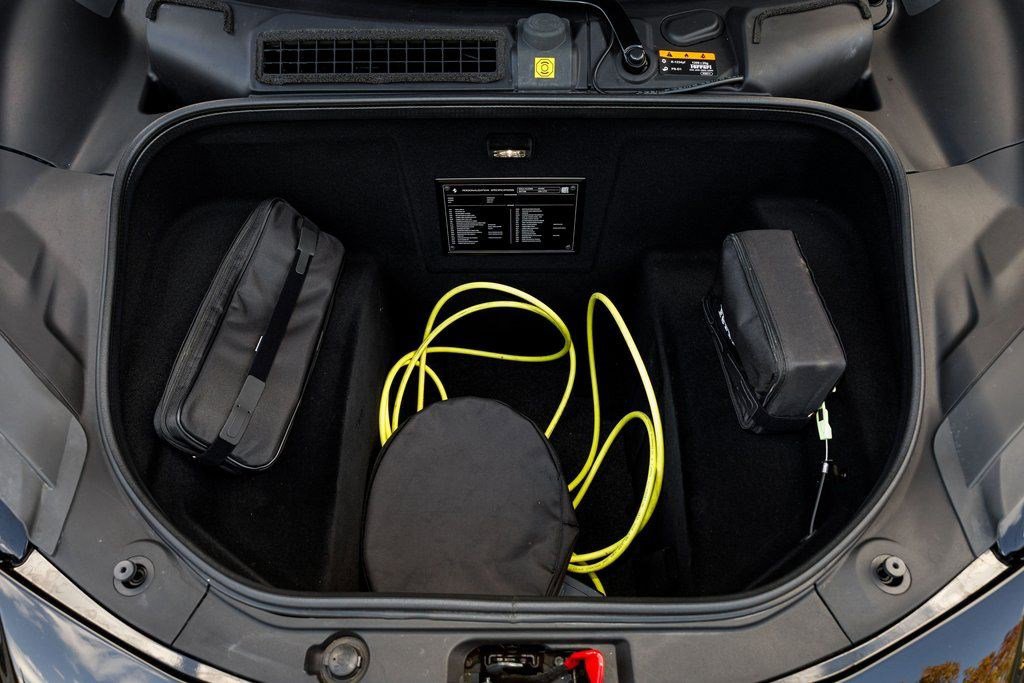 Used 2024 Ferrari 296 GTS image 18