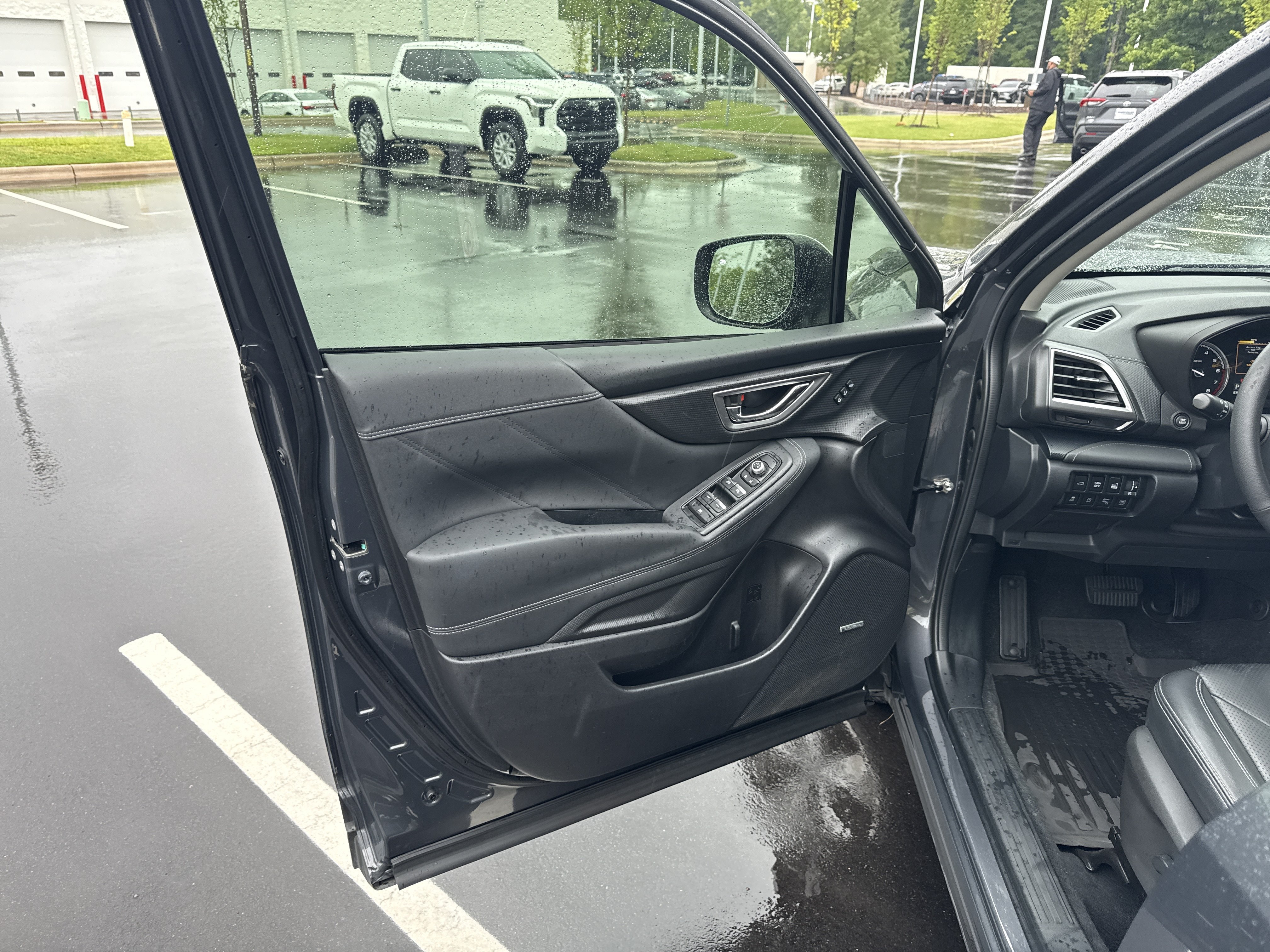 Used 2020 Subaru Forester Touring w/ Popular Package #2 AWD/4WD image 14