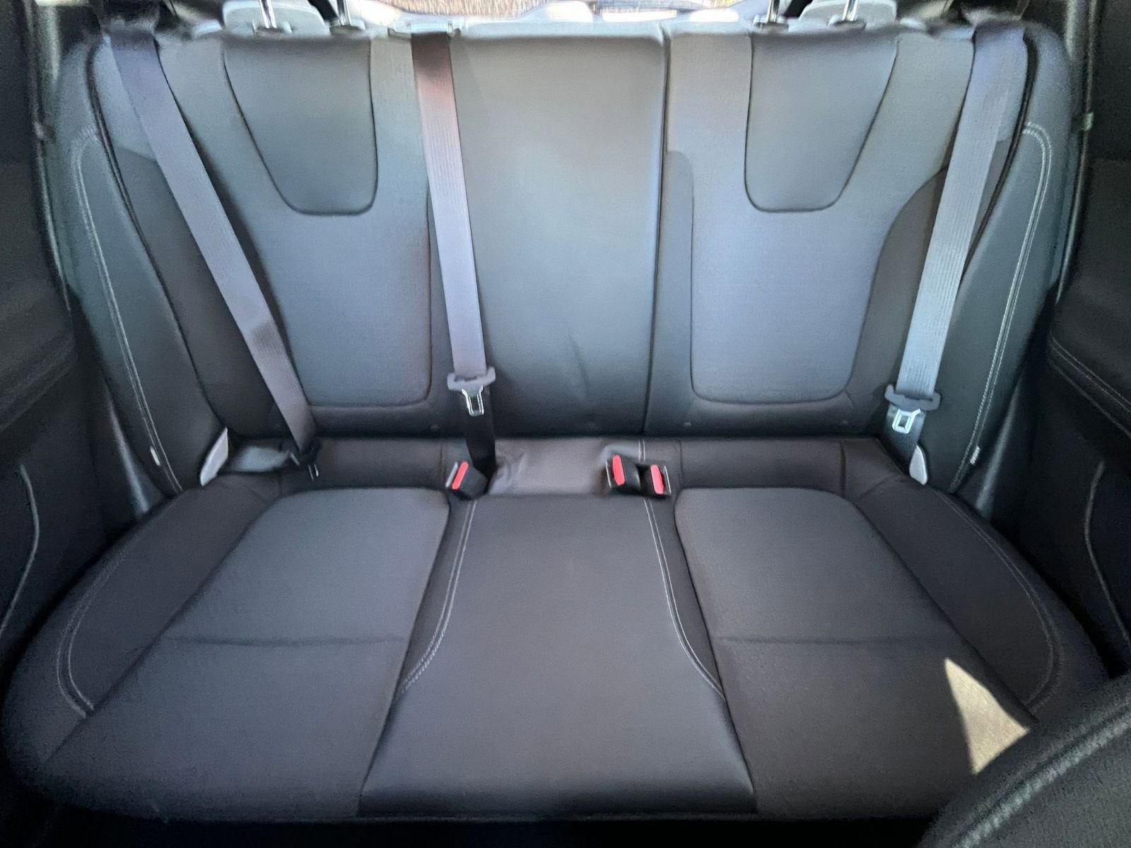 Used 2025 Buick Encore GX Preferred image 37