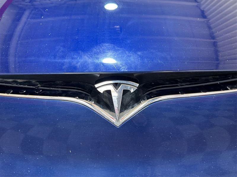 Used 2018 Tesla Model S 100D AWD/4WD image 22