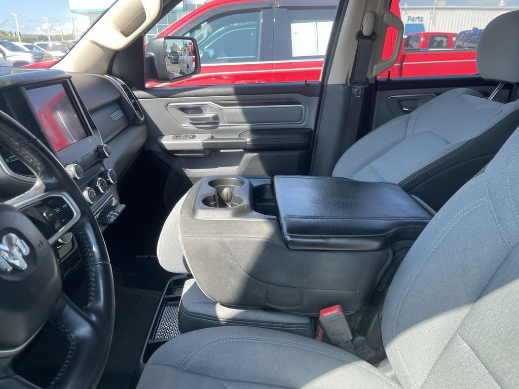 Used 2020 RAM 1500 Big Horn AWD/4WD image 5