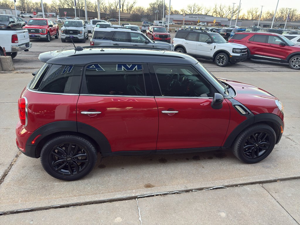 Used 2015 MINI Cooper Countryman S image 4