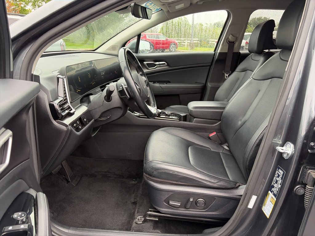 Used 2023 Kia Sportage EX AWD/4WD image 18