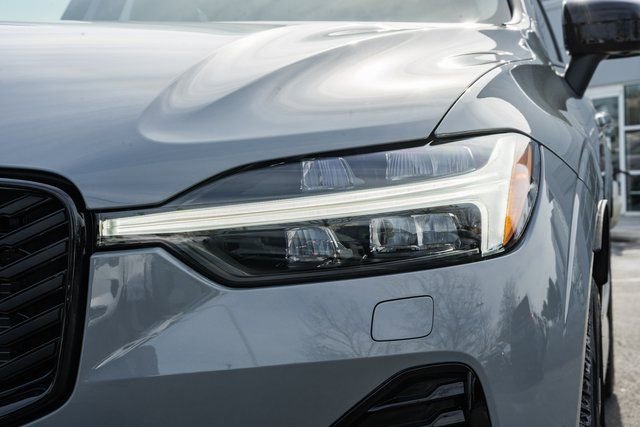 New 2026 Volvo XC60 B5 Ultra w/ Protection Package Premier image 13
