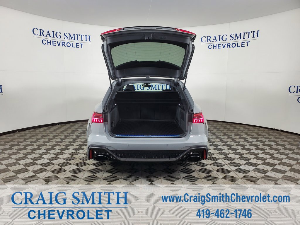 Used 2025 Audi RS 6 performance image 17