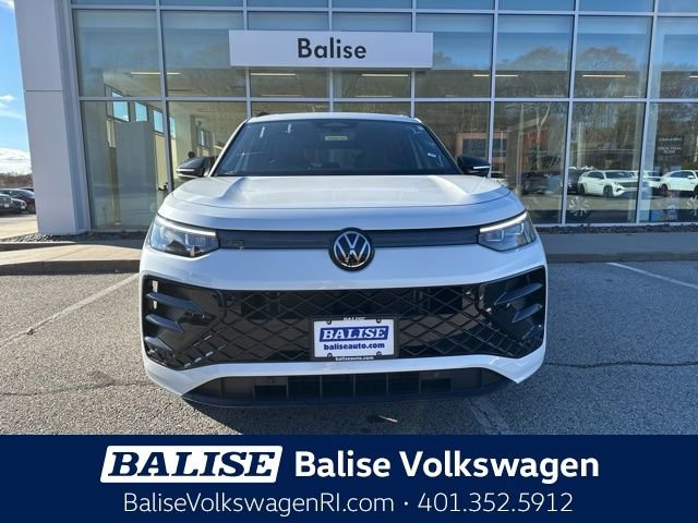 New 2025 Volkswagen Tiguan SE R-Line video 2