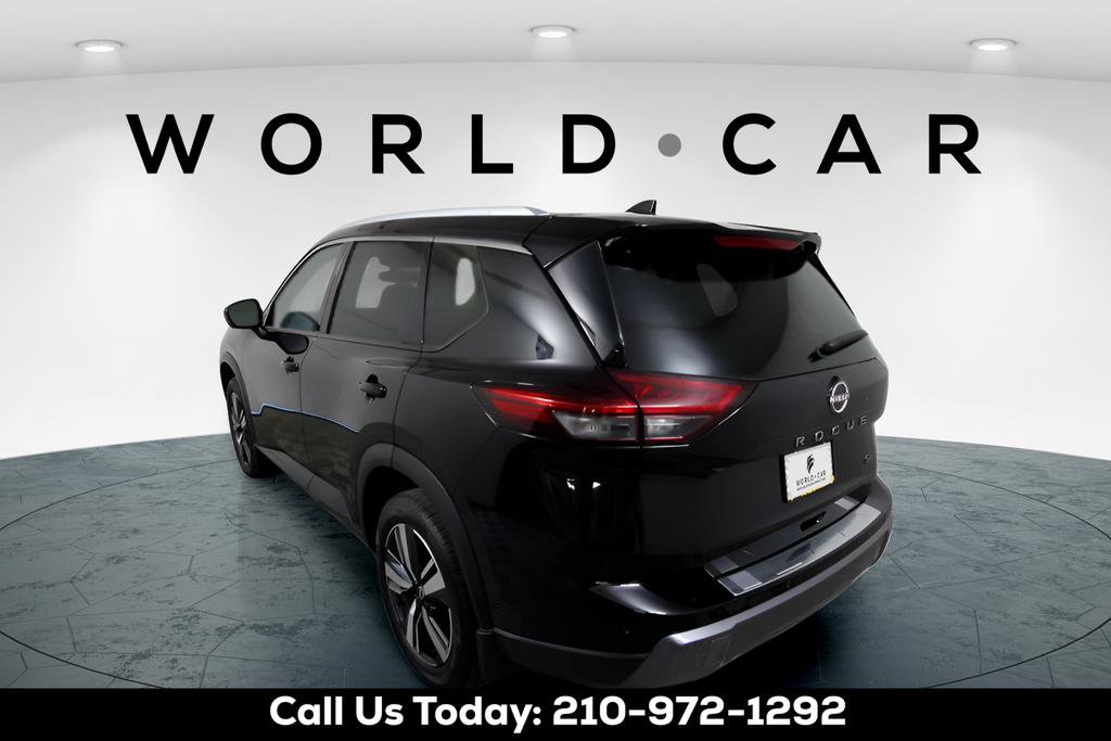 Used 2024 Nissan Rogue SL w/ SL Premium Package image 5