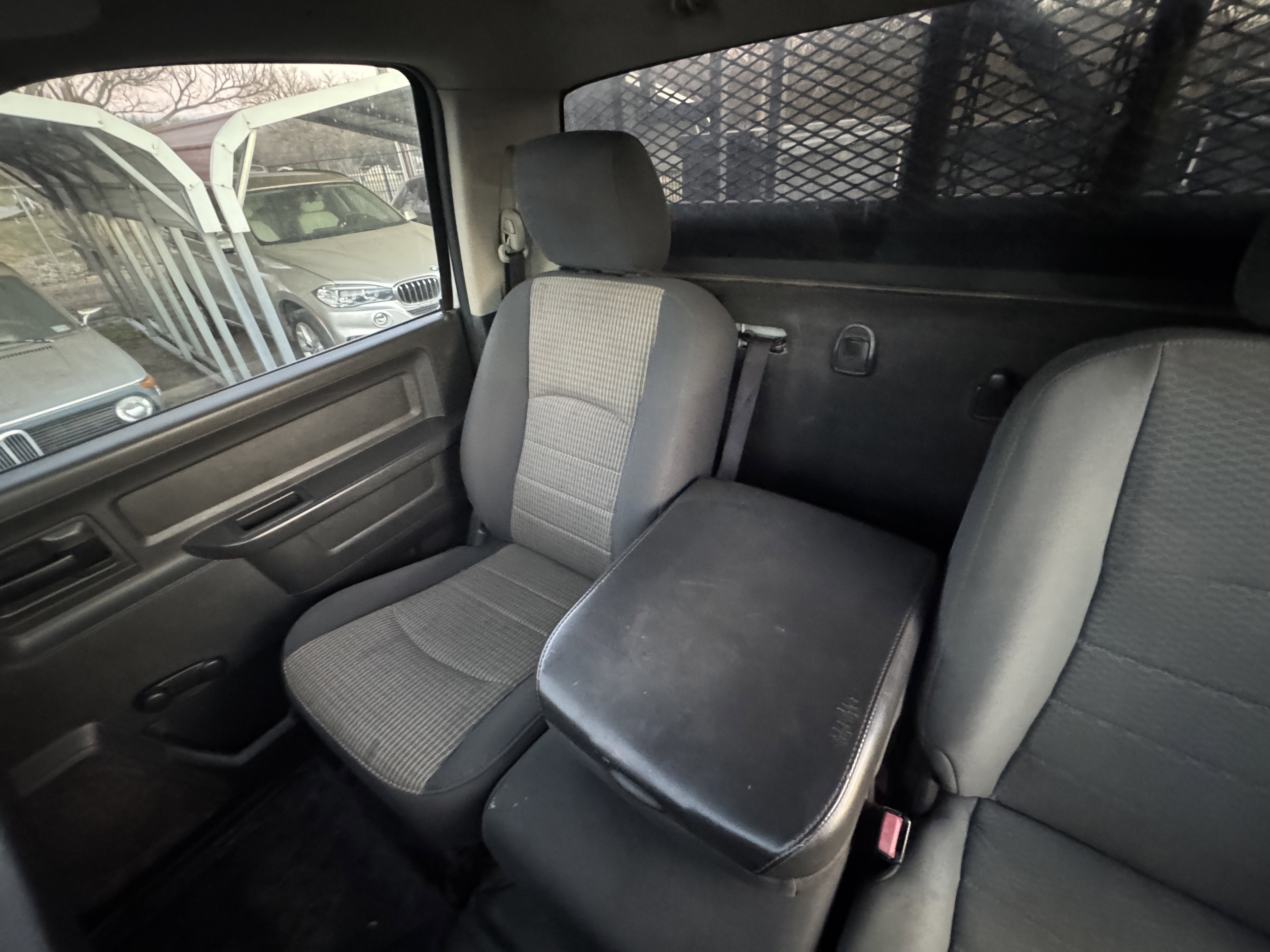 Used 2012 RAM 4500 Tradesman w/ ST Decor Group image 11