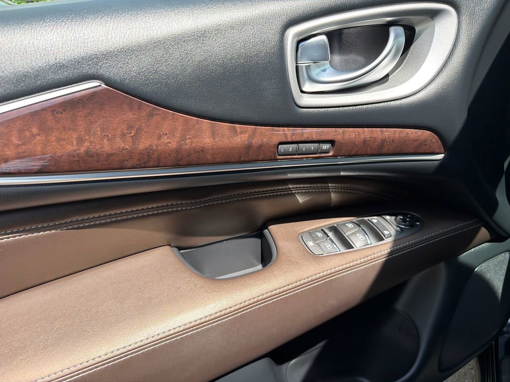 Used 2020 INFINITI QX60 Luxe w/ Sensory Package image 35