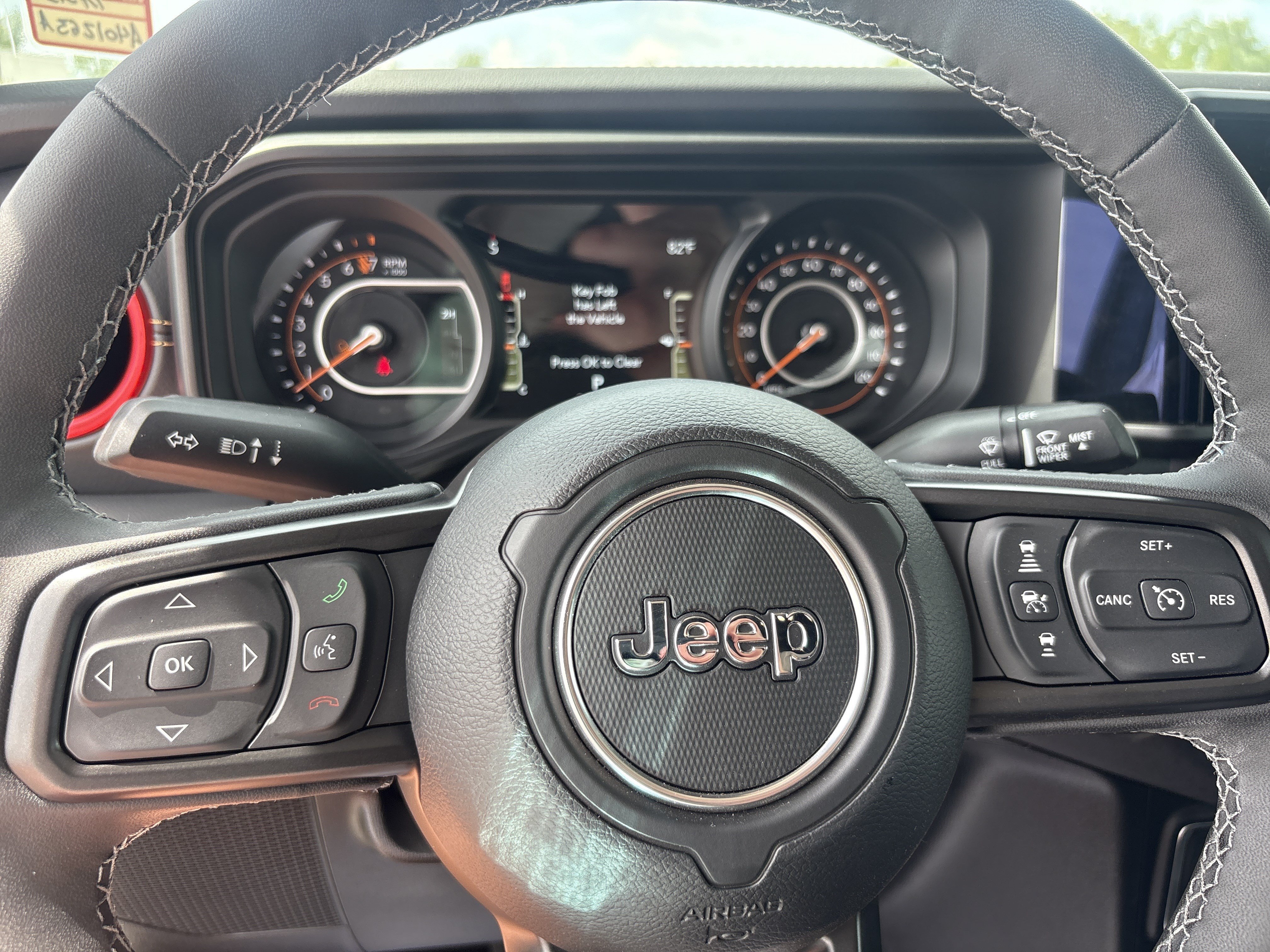 Used 2026 Jeep Gladiator Sport AWD/4WD image 17