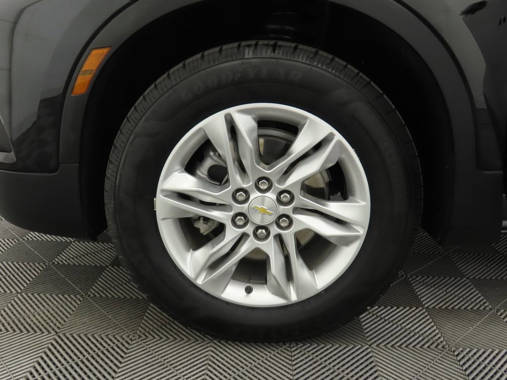 Used 2021 Chevrolet Blazer LT image 28