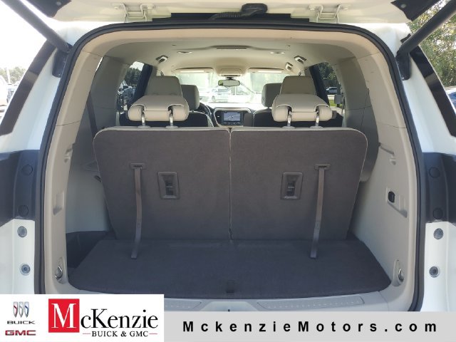Used 2019 GMC Acadia Denali w/ Technology Package FWD image 34