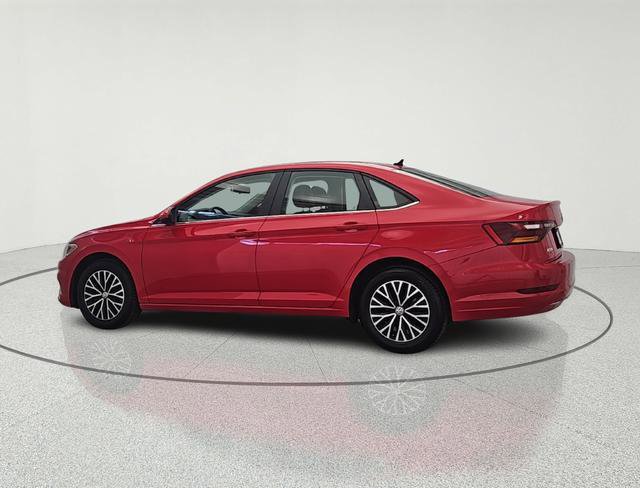 Used 2019 Volkswagen Jetta SE image 4