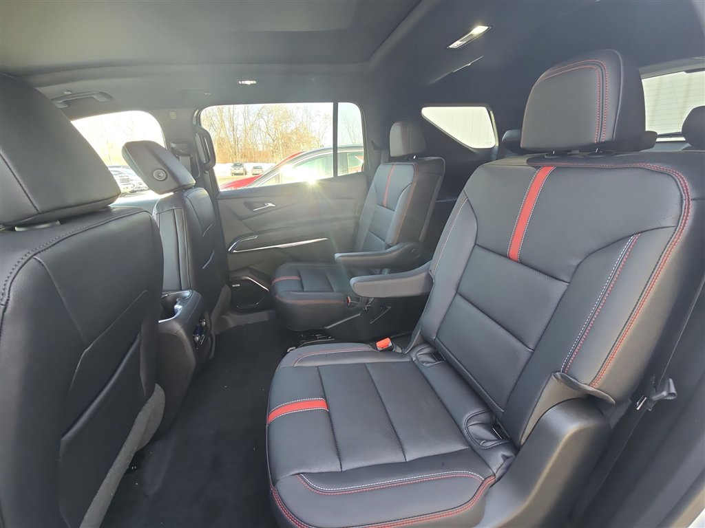 New 2026 Chevrolet Traverse RS image 25