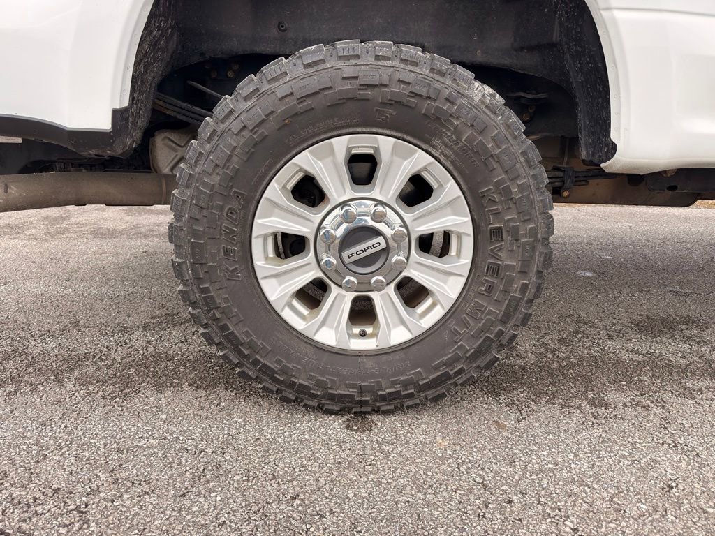 Used 2021 Ford F350 XLT w/ XLT Value Package image 19