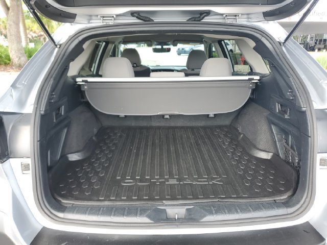 Used 2021 Subaru Outback Premium AWD/4WD image 26